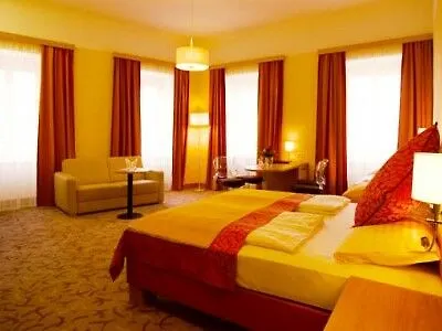 Otel Drei Raben 4*