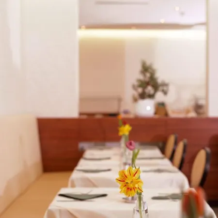 Hotel Drei Raben 4*