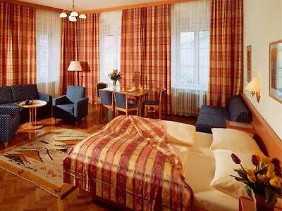 Drei Raben Otel 4*